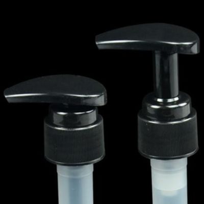 Os PP Leakproof marcaram a saída cosmética mal ventilada da bomba 2.5CC da loção com mola exterior