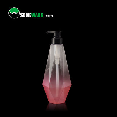 a garrafa Rhombic feita sob encomenda do cilindro de 300ml/500ml/750ml PETG ajusta-se para o champô